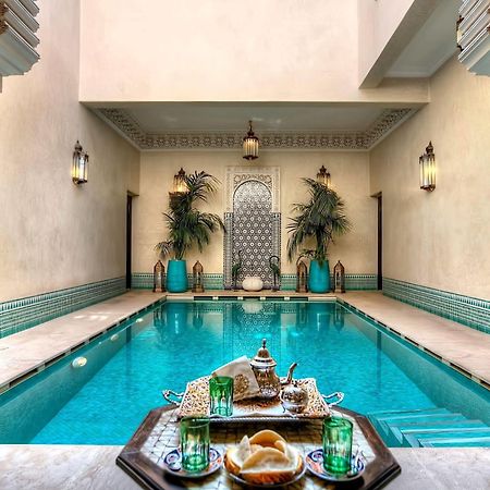 Riad Kniza Marrakesh Kolam Renang foto The swimming pool at the hotel